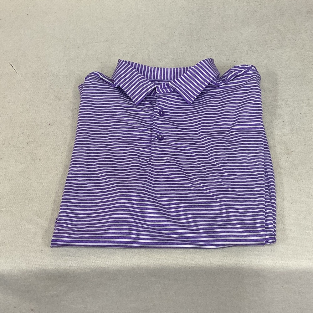 EUC Men short sleeve Horn legend polo shirt